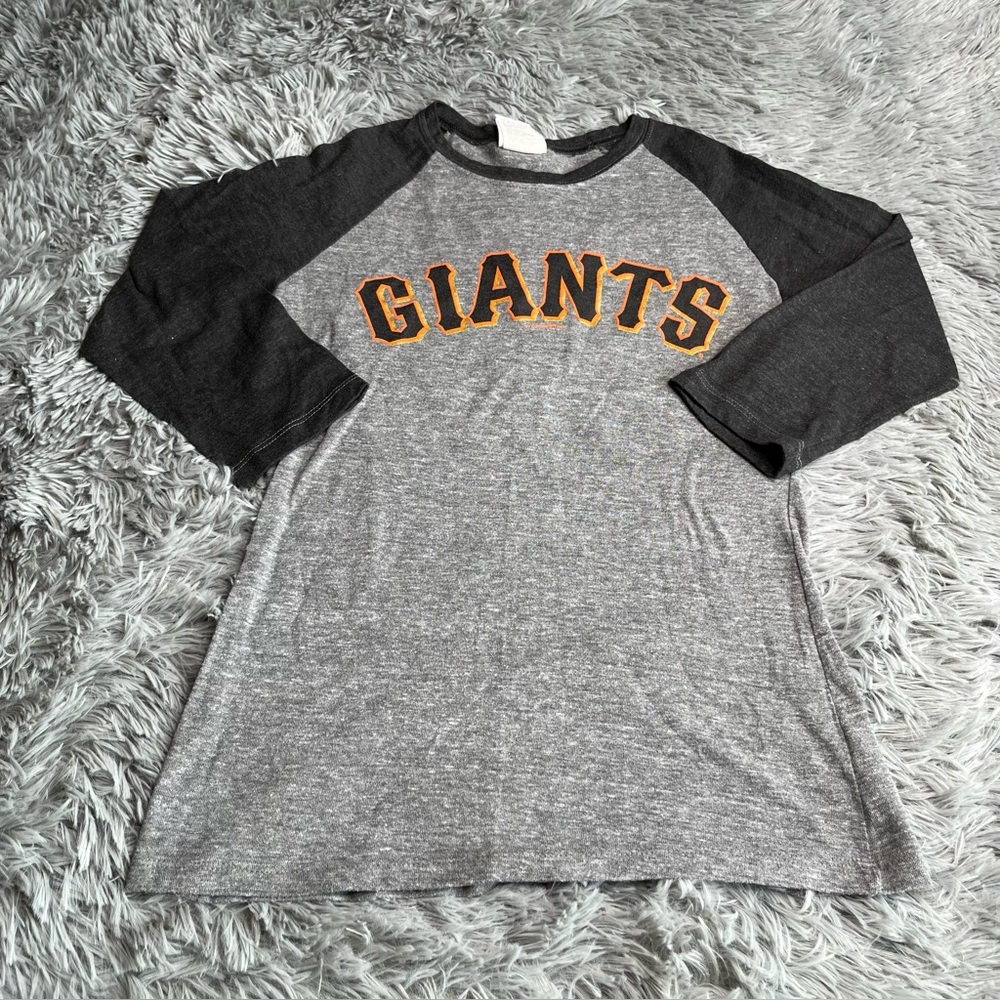 5th & Ocean MLB Tshirt Large New York Giants Posey Gray Black Baseball Tshirt